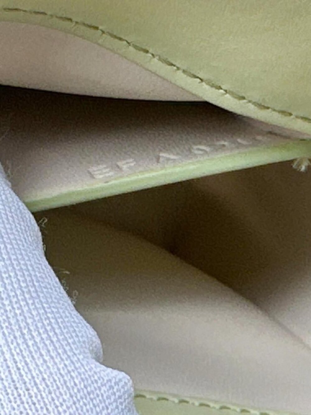 Givenchy 4G Mini Smooth Leather Crossbody Bag Green - Picture 11 of 14